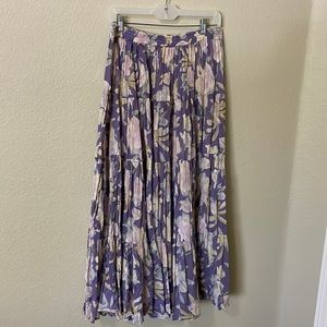 Long tiered floral skirt, elastic waist. Vintage